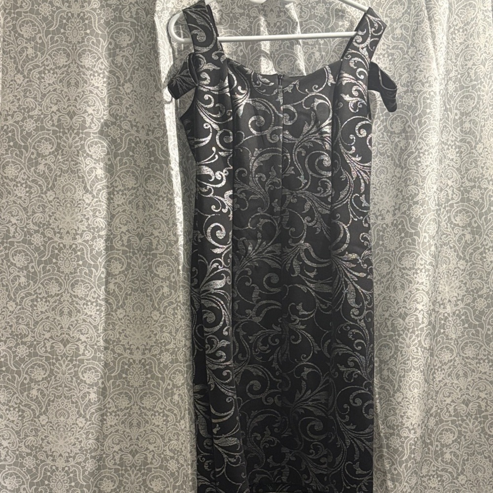 Enfocus Studio Black and Silver Patterned Midi Dress